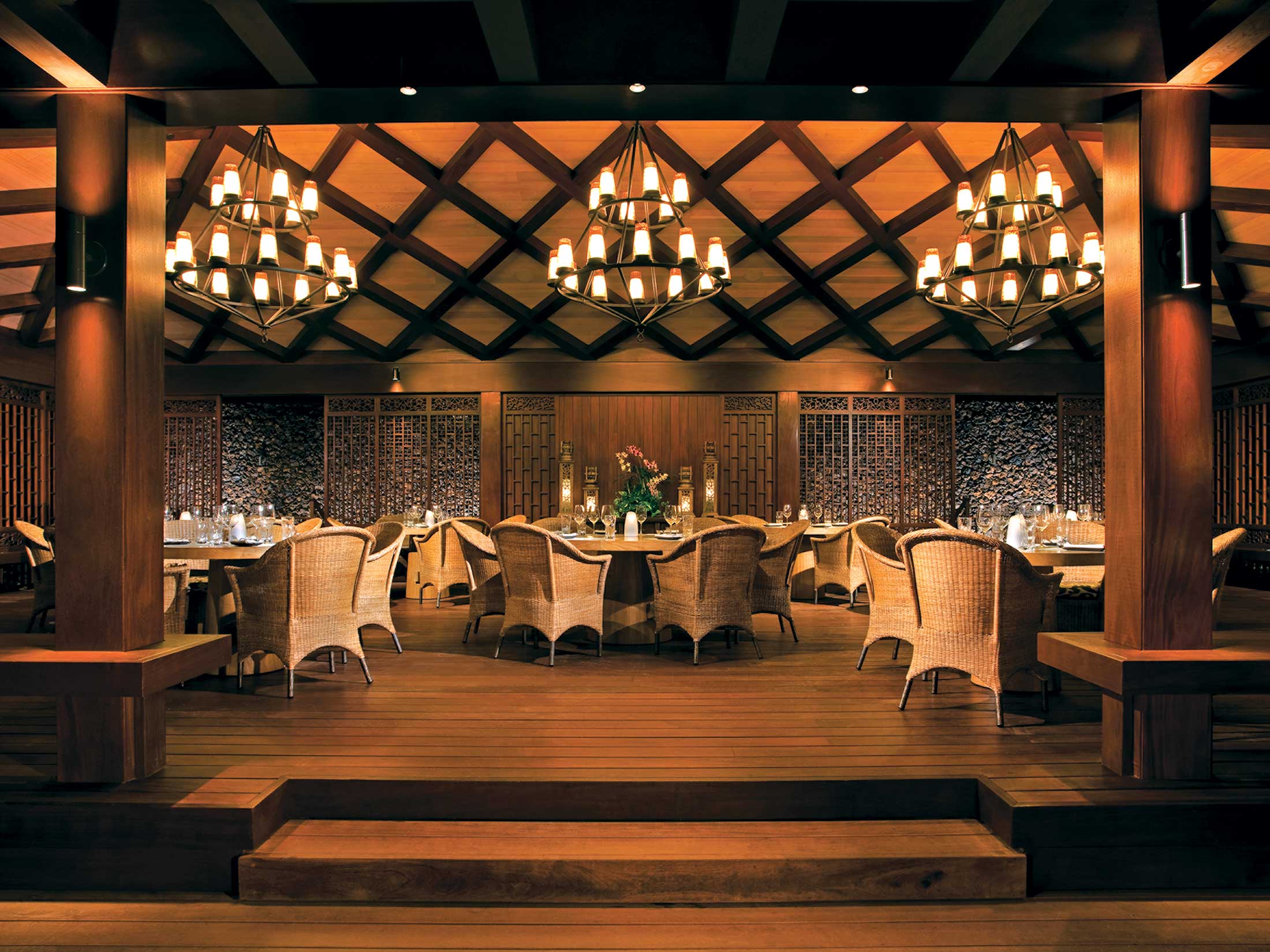 a restaurant, The Beach Tree