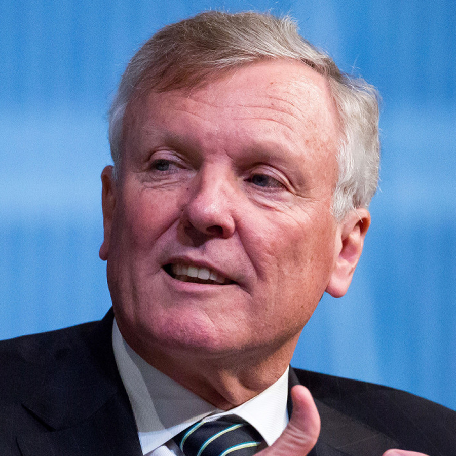 Portrait of Tom Rutledge